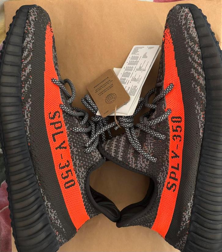 Yeezy boost 350 maat 43 1/3 ongedragen, Kleding | Heren, Schoenen, Nieuw, Sneakers of Gympen, Overige kleuren, Ophalen of Verzenden
