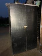 Grote zadelkast zwart, Huis en Inrichting, Ophalen, 100 tot 150 cm, Zo goed als nieuw, 150 tot 200 cm