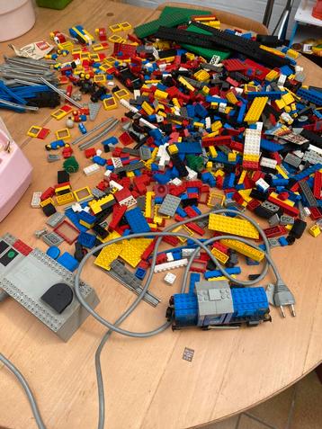 Lego 7760 locomotief ongeveer 5kg lego  beschikbaar voor biedingen