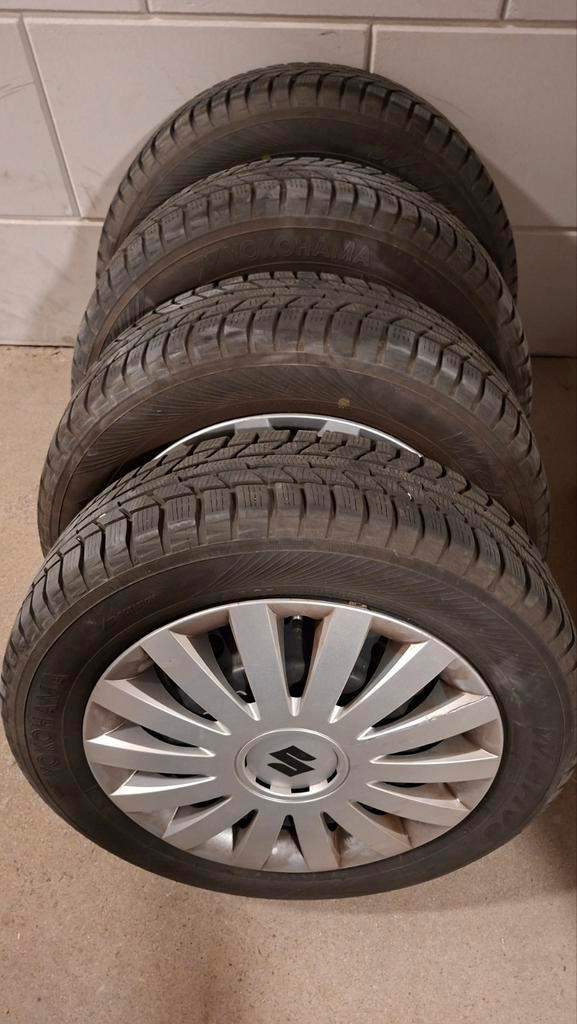 Winterbanden Set - Klaar voor de winter!, Auto-onderdelen, Banden en Velgen, Band(en), Winterbanden, 15 inch, 185 mm, Personenwagen