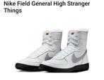 Nike Stranger Things Field General - Nieuw!, Ophalen of Verzenden, Nieuw, Sneakers of Gympen