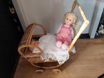Antieke poppenwagen van riet jaren 50 / 60 + 2 popjes, Ophalen, Gebruikt, Babypop