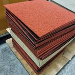 NIEUW !!  63 STUKS TAPIJTTEGELS  VLOERBEDEKKING 50X50 CM, Nieuw, Rood, Tapijt, 10 tot 25 m²