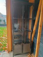 Industriele kast, Huis en Inrichting, Kasten | Vitrinekasten, Ophalen, Zo goed als nieuw, 25 tot 50 cm