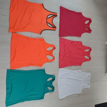 Te koop div thanktops/singlets kleur dames beschikbaar voor biedingen