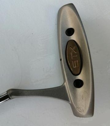 Prima rechtshandige putter STX met uitwisselbare blade. beschikbaar voor biedingen