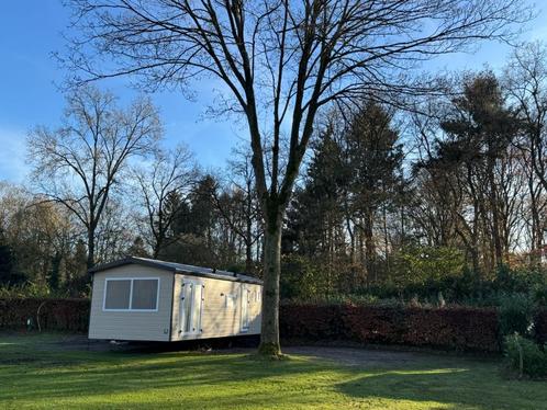Nieuwe chalet op nieuwe plaats D28 , boscamping Brabant, Caravans en Kamperen, Stacaravans, tot en met 4, Ophalen