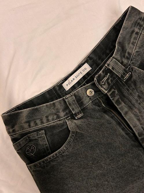 Shorts Polar Skate Co, Kleding | Dames, Spijkerbroeken en Jeans, Zo goed als nieuw, W27 (confectie 34) of kleiner, Zwart, Ophalen of Verzenden