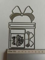 Snijmal 2x cadeau met strik, Ophalen of Verzenden, Nieuw, Overige thema's, Pons of Mal