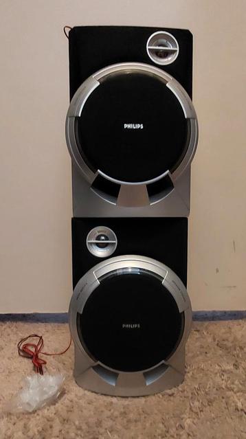 1 prijs: 2 Philips boxen/ speakers/ luidsprekers
 beschikbaar voor biedingen