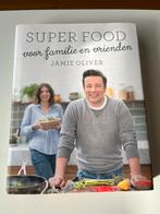 Jamie Oliver - Superfood voor familie en vrienden, Voorgerechten en Soepen, Ophalen of Verzenden, Zo goed als nieuw, Europa