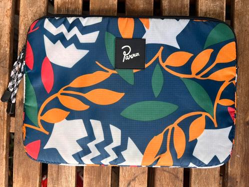 EXCLUSIEVE Parra laptop sleeve 13", Computers en Software, Laptophoezen, Zo goed als nieuw, 13 inch, Ophalen of Verzenden