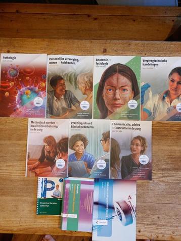Mbo verpleegkunde schoolboeken beschikbaar voor biedingen