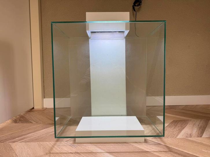 50L design aquarium met gesloten bovenkant compleet, Dieren en Toebehoren, Vissen | Aquaria en Toebehoren, Gebruikt, Leeg aquarium