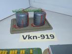 Vk-919 N Spoor Scenery Garage met Tankstation en Depot, Overige merken, Gebruikt, Gelijkstroom of Wisselstroom, Brug, Tunnel of Gebouw