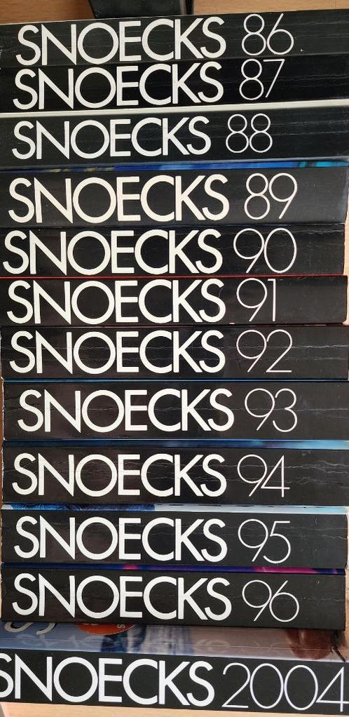 Snoecks jaargangen, Boeken, Kunst en Cultuur | Fotografie en Design, Zo goed als nieuw, Overige onderwerpen, Ophalen