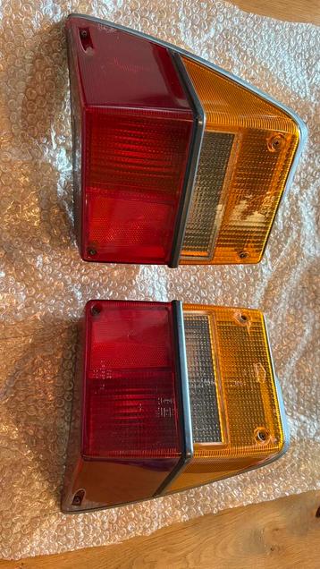 Saab 900 classic achterlichten links en rechts igs beschikbaar voor biedingen