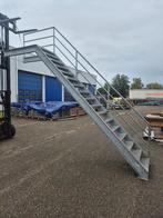 Gegalvaniseerde trap brandtrap vluchttrap 338 cm ( 250 ), Doe-het-zelf en Verbouw, Ladders en Trappen, Ophalen, Gebruikt, Trap