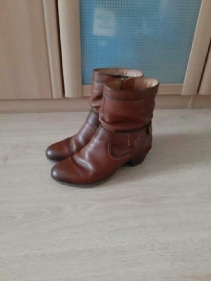 Mooi bruine leren halve laarsjes maat 40 merk: Pikolinos, Kleding | Dames, Schoenen, Zo goed als nieuw, Lage of Enkellaarzen, Bruin