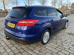 Ford FOCUS Wagon 1.0 Titanium navi/camera airco/ecc apk, Auto's, Stof, Gebruikt, Blauw, Handgeschakeld