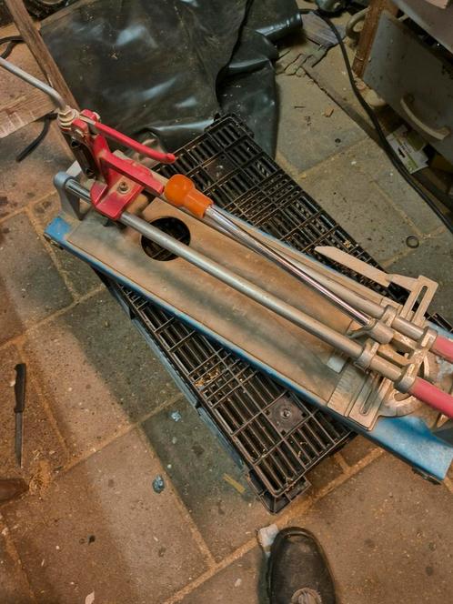 Tegelsnijder Rubi TX-700, Doe-het-zelf en Verbouw, Tegels, Gebruikt, Vloertegels, Keramiek, 60 cm of meer, Minder dan 20 cm, Minder dan 5 m²