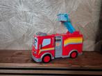 Pratende en bewegende brandweer auto, Ophalen, Zo goed als nieuw