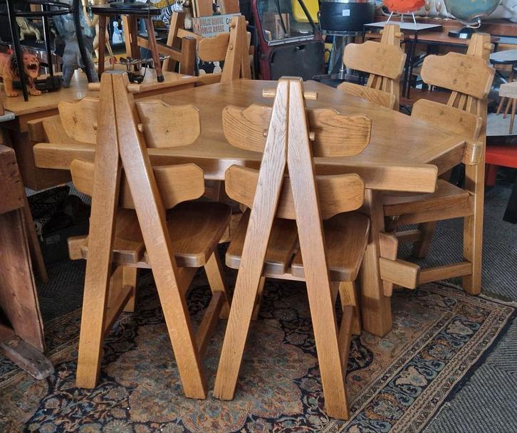 vintage brutalist set/wood oak table + 6 chairs, Verzamelen, Retro, Huis en Inrichting, Ophalen