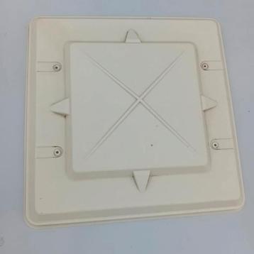 Dakraam 50x50cm beschikbaar voor biedingen