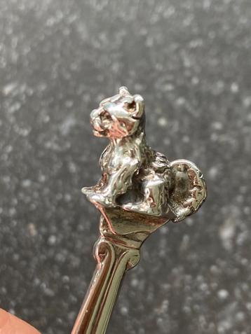 Verzilverde theelepeltje met Yorkshire terrier D.E. 90 nieuw beschikbaar voor biedingen
