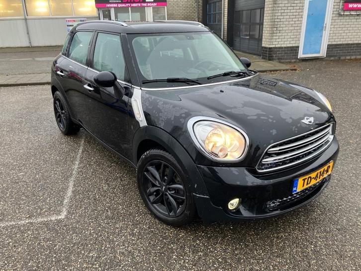 Mini Countryman 1.6 D Pepper 112pk 2015 Zwart, Auto's, Mini, Particulier, Countryman, Airconditioning, Bluetooth, Boordcomputer
