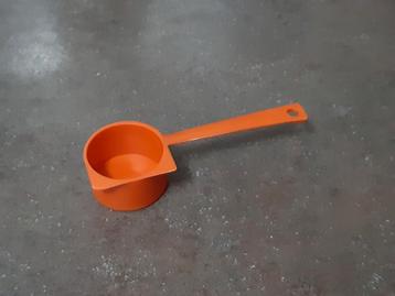 Tupperware vintage koffieschepje oranje  beschikbaar voor biedingen