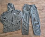 Joggingpak trainingspak nike kindermaat M, Kinderen en Baby's, Kinderkleding | Maat 146, Ophalen of Verzenden, Zo goed als nieuw