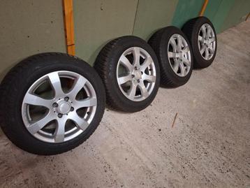 Weekaanbieding leuke velgen met winterbanden  beschikbaar voor biedingen