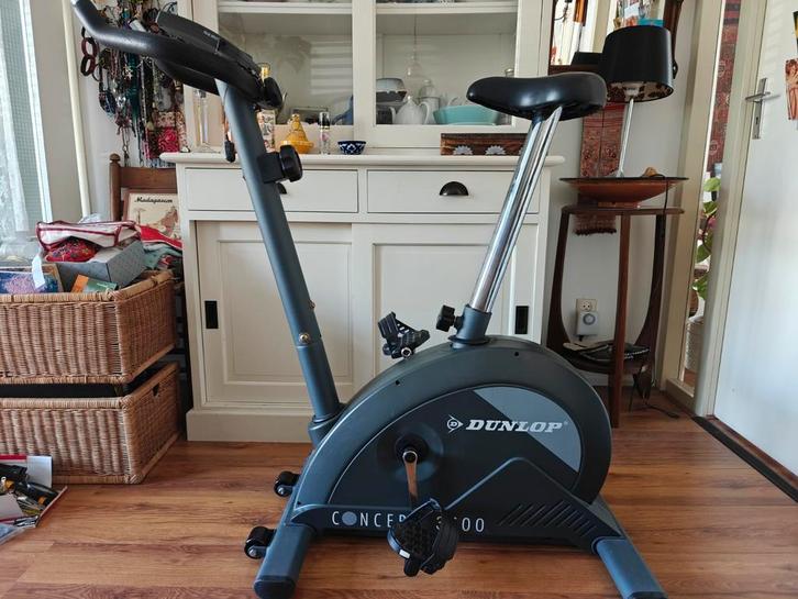 Hometrainer Dunlop Concept 3700 grijs/zwart, Sport en Fitness, Fitnessapparatuur, Zo goed als nieuw, Hometrainer, Metaal, Ophalen