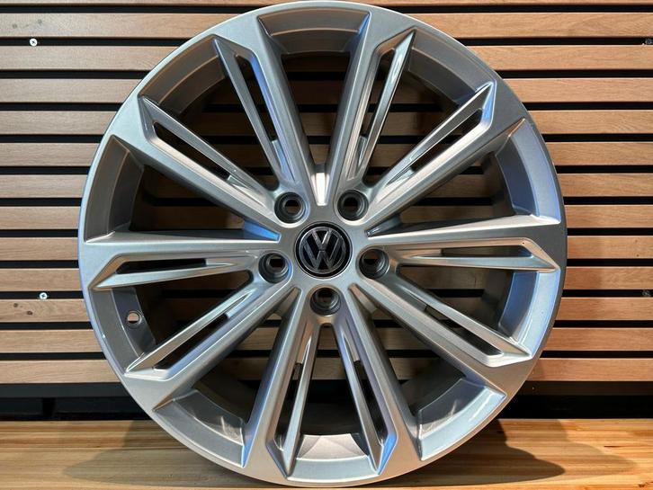 18" Verona Fits Golf 5/6/7/8 T-roc Passat Caddy 5x112 et45, Auto-onderdelen, Banden en Velgen, Band(en), Zomerbanden, 18 inch