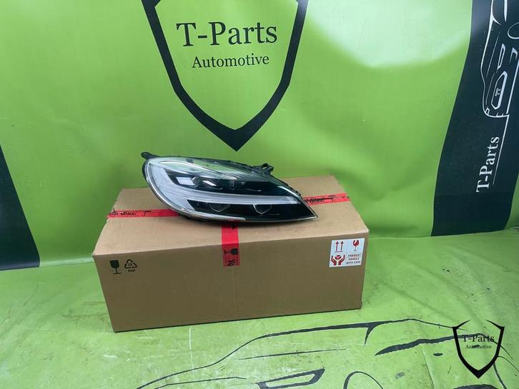 volvo V40 rechts koplamp 32228484, Auto-onderdelen, Verlichting, Volvo, Gebruikt, Ophalen of Verzenden