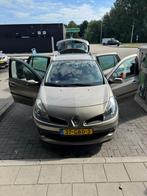 Renault Clio 1.2 TCE 100 Estate 2008 Beige, Auto's, Renault, Voorwielaandrijving, 535 kg, 4 cilinders, 1095 kg