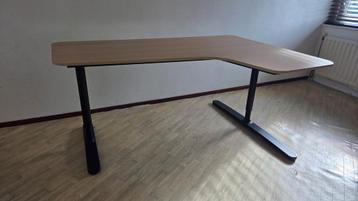 Hoekbureau - afbeelding 2