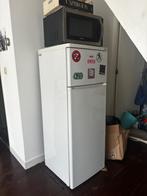 Kühlschrank und Mikrowelle, Ophalen, Zo goed als nieuw