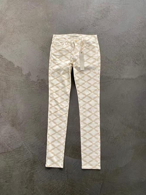F567 Nieuw: jeans Jade Twelve maat 26=XS=34 broek wit/beige, Kleding | Dames, Spijkerbroeken en Jeans, Nieuw, W27 (confectie 34) of kleiner