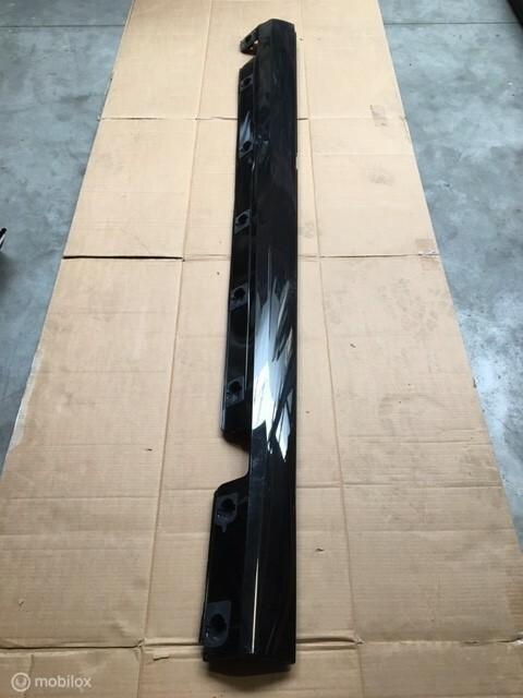Sideskirt rechts Mercedes S-klasse W221 (05-13) A2216900440, Auto-onderdelen, Carrosserie en Plaatwerk, Mercedes-Benz, Gebruikt