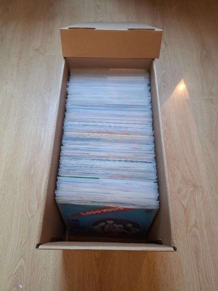 Doos met 126 Vinyl Singles! ABBA, Beatles, Elvis, e.v.a., Cd's en Dvd's, Vinyl Singles, Gebruikt, Single, Pop, 7 inch, Ophalen of Verzenden
