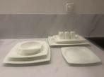 Emsan 53 delig serviesset, Ophalen, Zo goed als nieuw