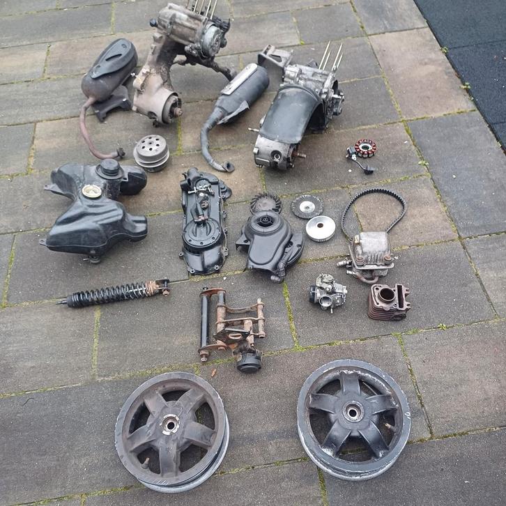 Piaggio zip 4t brom scooter onderdelen., Fietsen en Brommers, Brommeronderdelen | Scooters, Gebruikt, Piaggio, Overige typen, Ophalen of Verzenden
