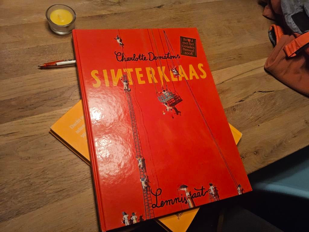 Sinterkaas - Charlotte Dematons, Ophalen of Verzenden, Zo goed als nieuw, Sprookjes, Charlotte Dematons