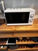 Zo goed als nieuwe MAGNETRON, Ophalen, Zo goed als nieuw, Vrijstaand, 45 tot 60 cm