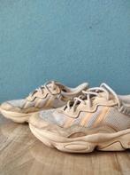 Adidas ozweego, maat: 36 2/3, Adidas, Jongen of Meisje, Schoenen, Ophalen of Verzenden