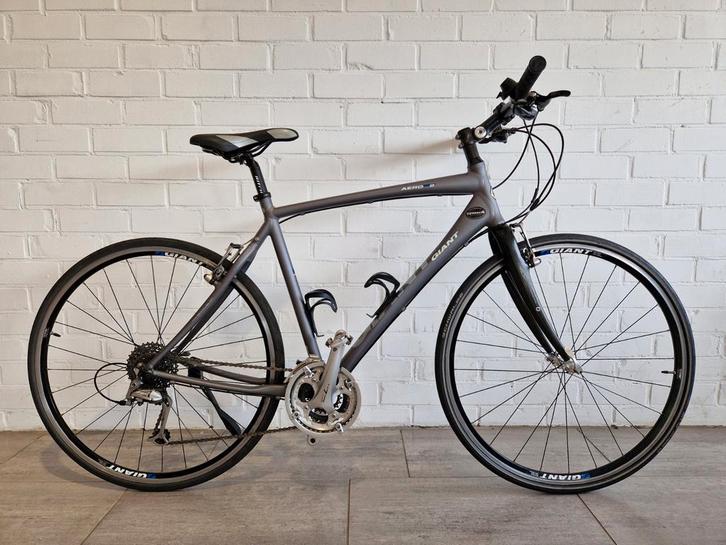 Nieuwstaat! Giant Aero Aero RS2 racefiets. Framemaat 55 cm, Fietsen en Brommers, Fietsen | Heren | Sportfietsen en Toerfietsen