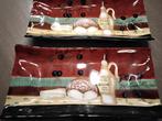 2 aparte italiaanse borden, Huis en Inrichting, Keuken | Servies, Ophalen of Verzenden, Zo goed als nieuw, Bord(en), Overige stijlen