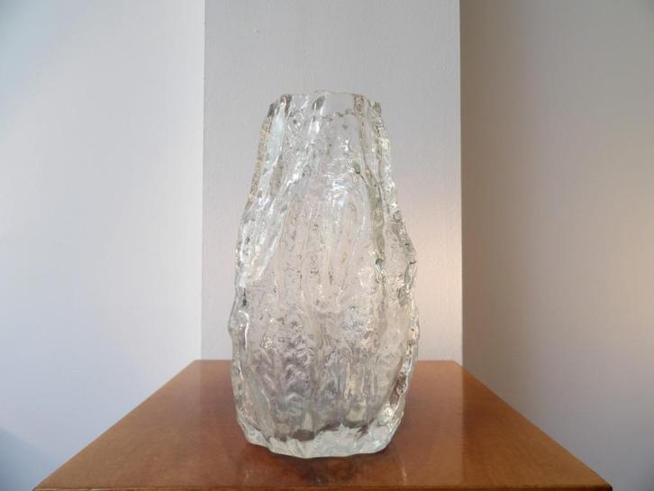 Seventies Vaas Ingrid Glashutte, Ice glas, Antiek en Kunst, Antiek | Vazen, Ophalen of Verzenden
